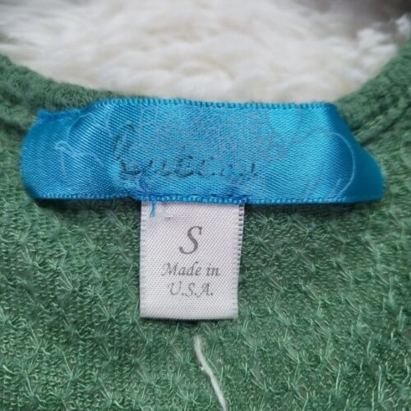 Francesca's Collections Buttons Loose Fit Asymmetrical Tank Size S Made In USA - Picture 8 of 9